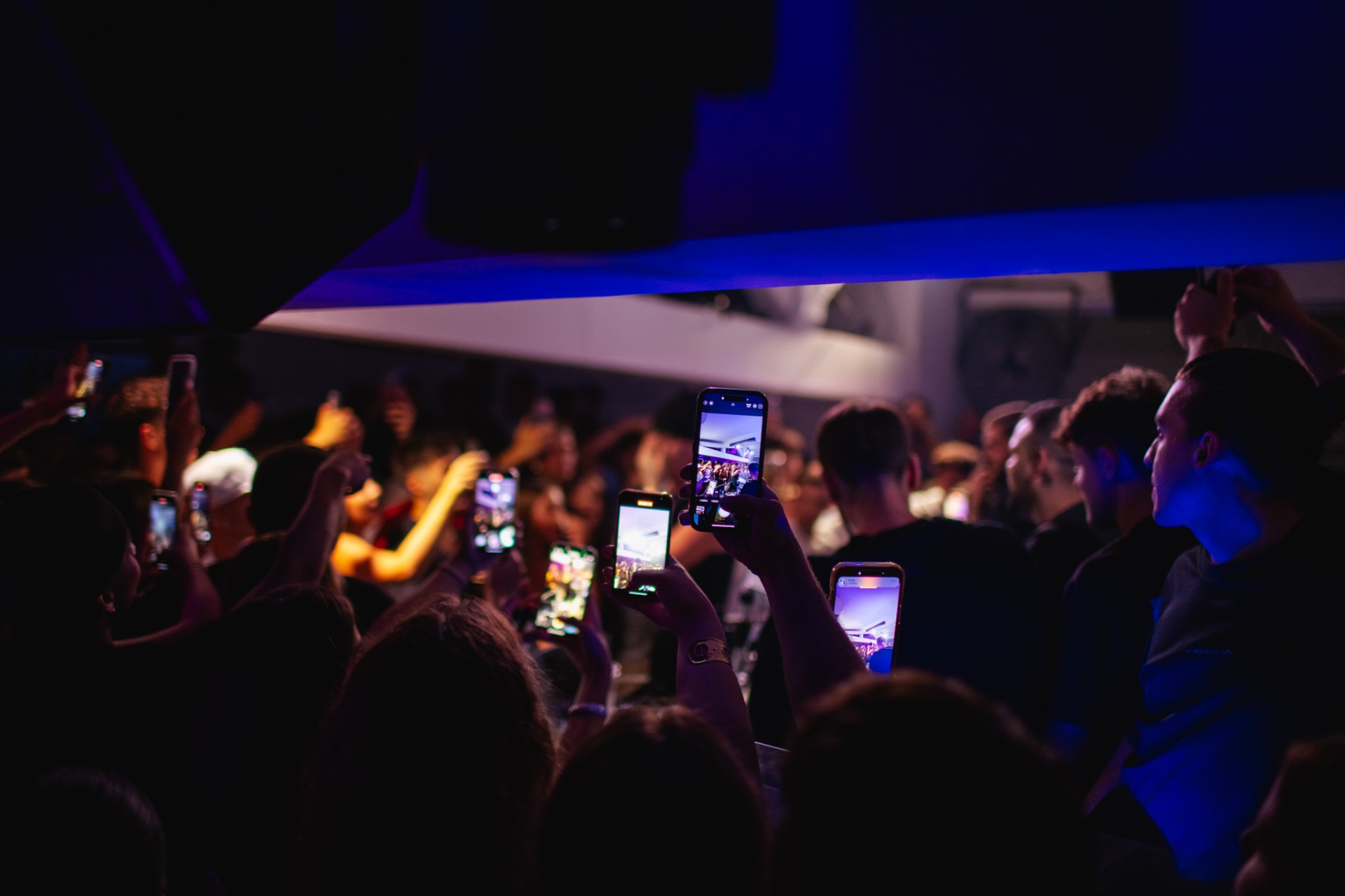 La musica accompagna ogni momento della serata.